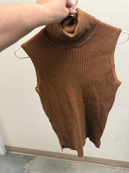 Harve Benard Tops - Harve Benard Ribbed Turtleneck Vest - Camel Brown